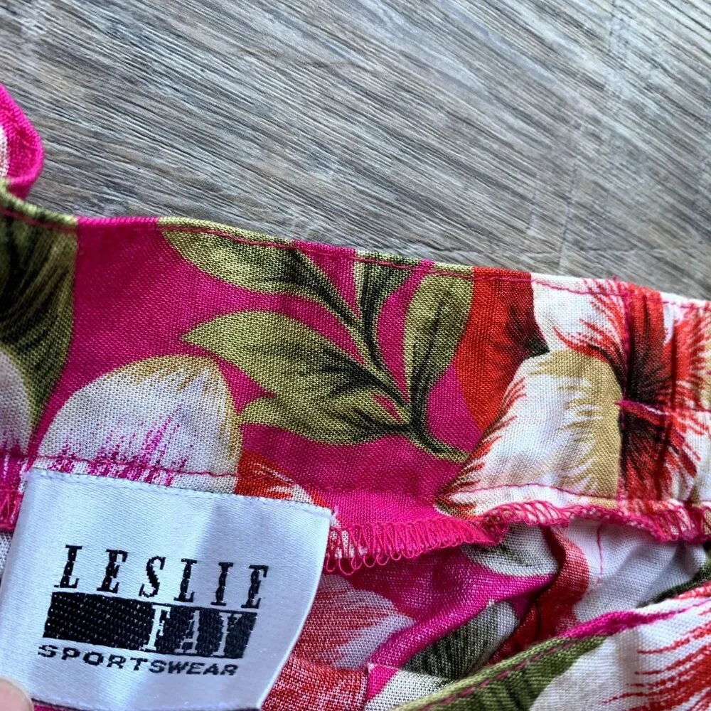 Vintage Leslie Fay‎ Womens Shorts High Waist Tropical Hawaiian Lightweight Pink